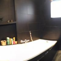 Salle de Bain Noire (panoramique)